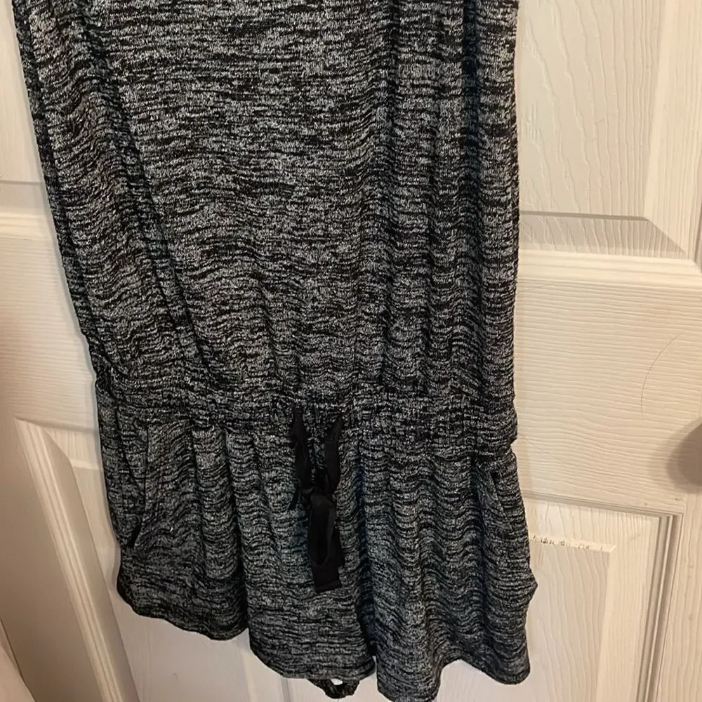 NWOT Wilfred Free Romper  XSmall Gray